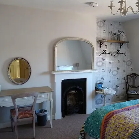 Airy Hill View Bed & Breakfast *